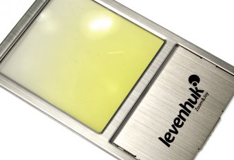 Линза Френеля Levenhuk (Левенгук) Zeno 90, 2,5x, 48x45 мм, 1 LED, металл