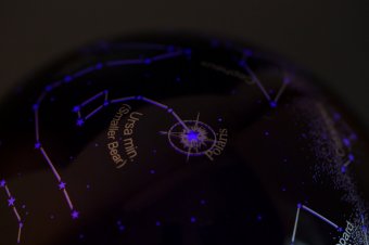 Левитирующий глобус "Звезды и созвездия" с подсветкой, D=14.5 см, GlobusOff