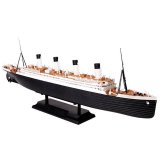 Модель для склеивания Звезда "Пассажирский лайнер "Титаник", масштаб 1:700