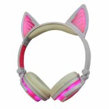 Светящиеся наушники "Ушки кошки" бело-розовые с подсветкой и Bluetooth